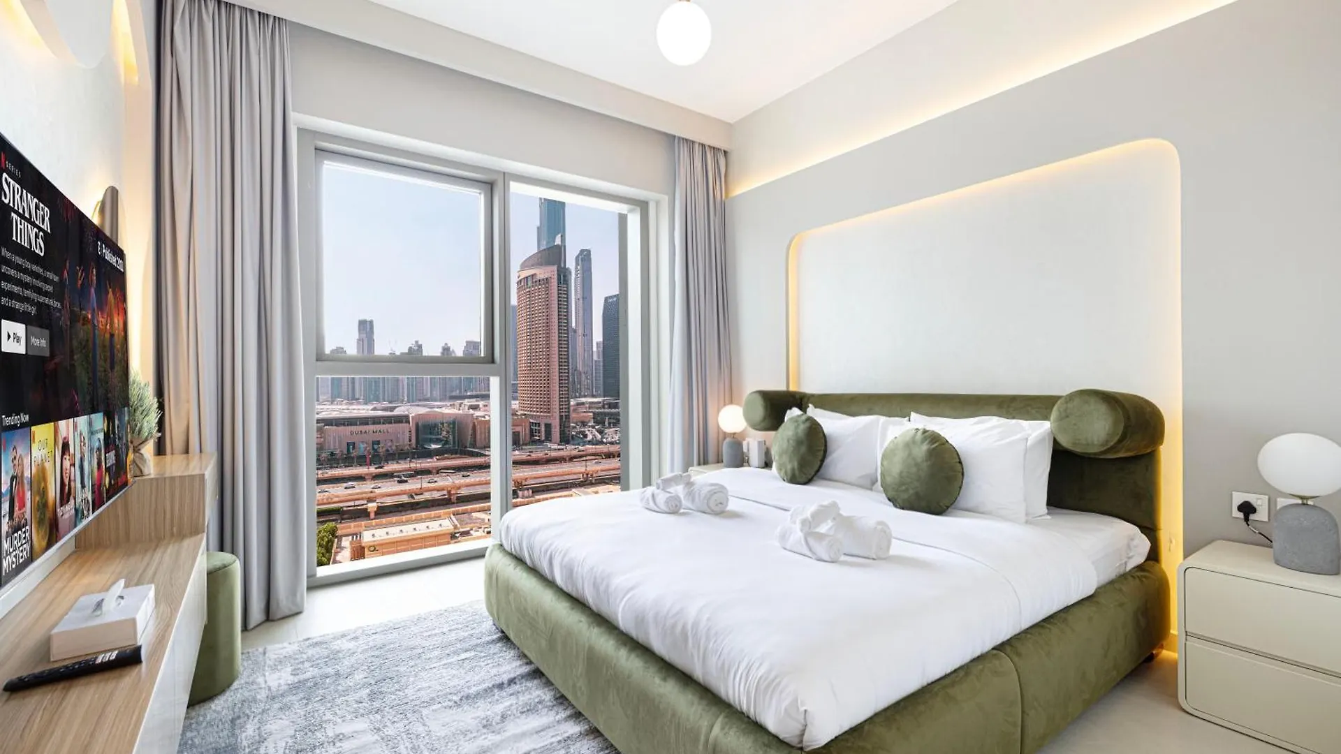 Downtown Dreams Burj Khalifa View Apartment Dubai