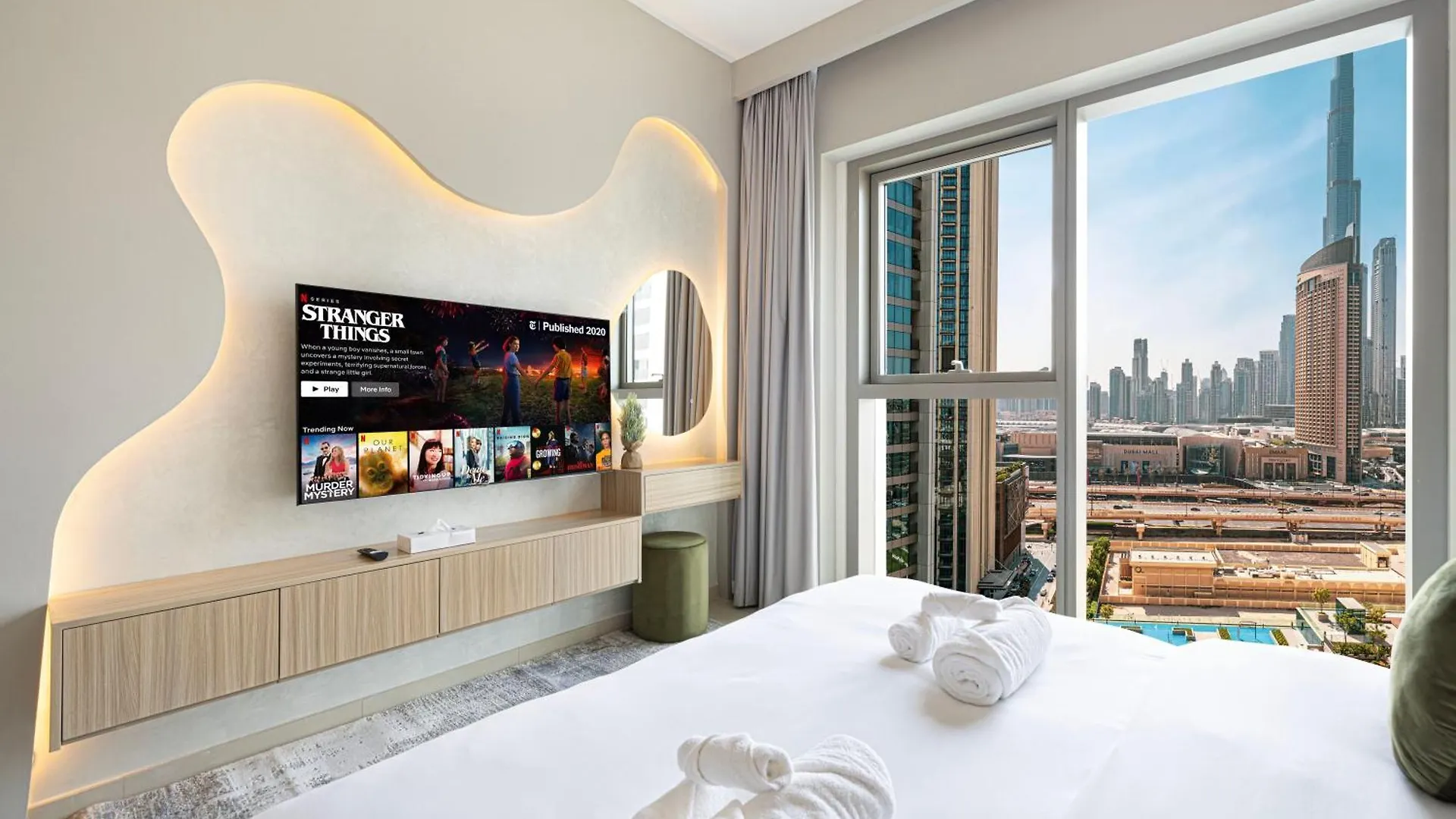 Downtown Dreams Burj Khalifa View Apartment Dubai